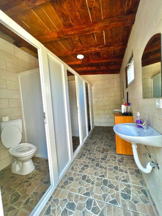 Vikendica,Bungalovi Lipska Pecina Cetinje Buitenkant foto