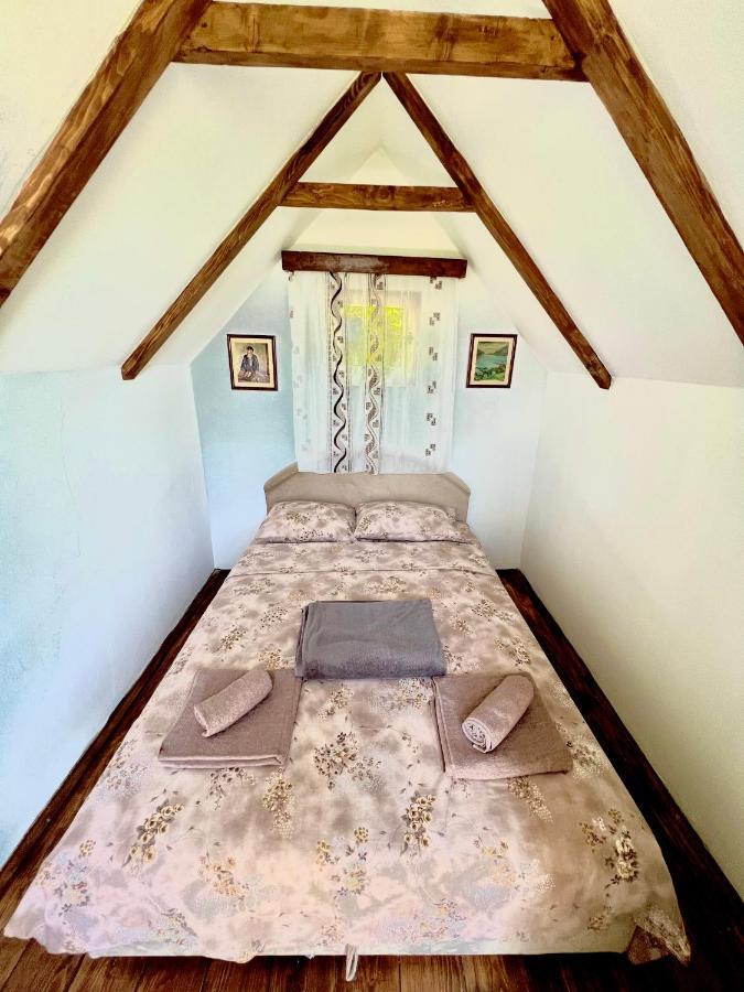 Vikendica,Bungalovi Lipska Pecina Cetinje Buitenkant foto